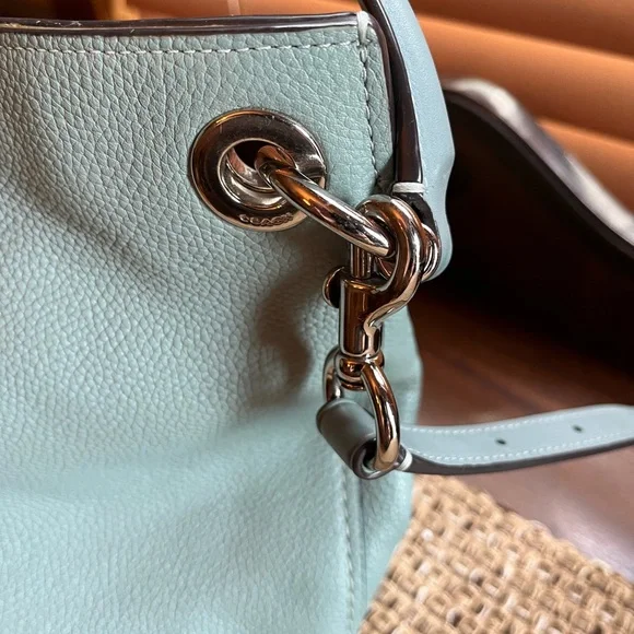 Coach Sky Blue Leather Shoulder Bag With Crossbody Strap Clarkson Hobo - Picture 4 of 8